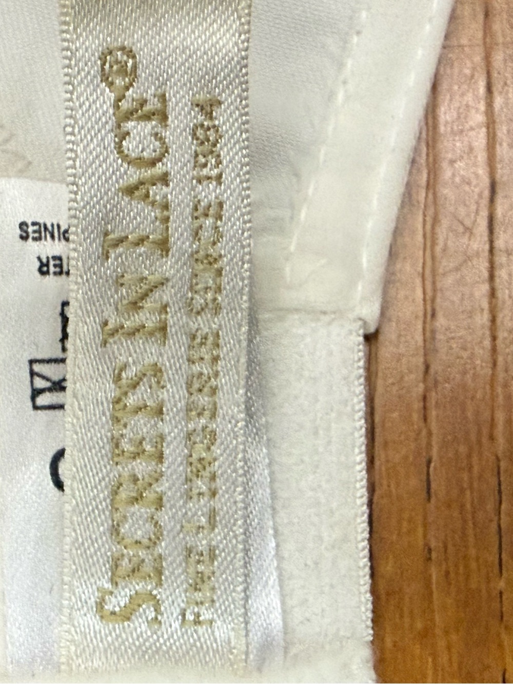 Secrets In Lace Fine Lingerie Since 1984 36DD Ivory - Picture 11 of 16